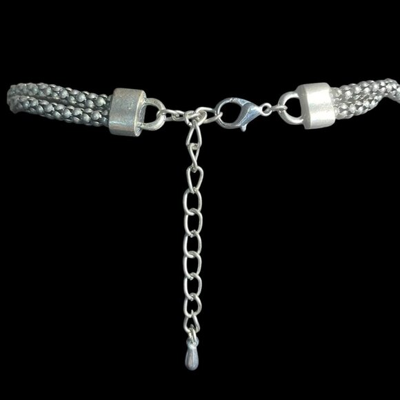 Silver Tone Turquoise Elephant Pendant Necklace Boho Chic Artisanal Spiritual - Picture 8 of 9